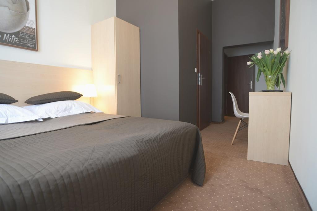 Ingo Aparthotel Kraków Exteriör bild