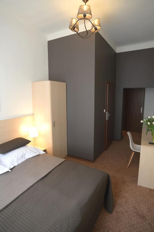Ingo Aparthotel Kraków Exteriör bild