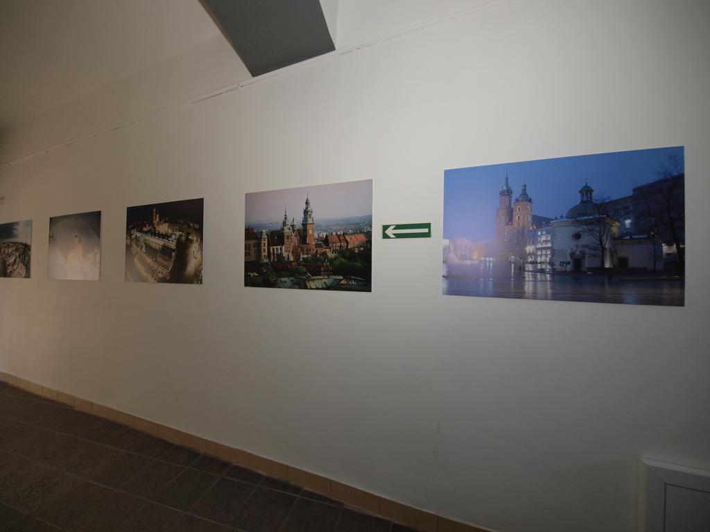 Ingo Aparthotel Kraków Exteriör bild